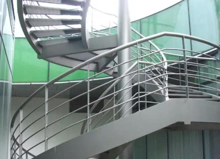 北京钢结构设计:钢结构楼梯设计应该注意哪些问题